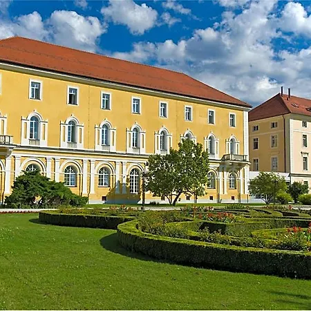 Hotel Grand Rogaska 4*